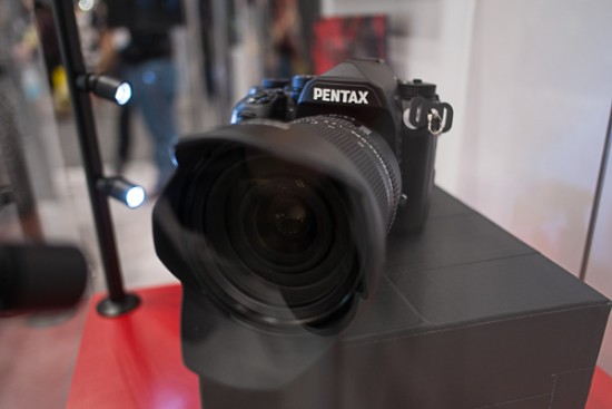 Pentax-full-frame-DSLR-camera3